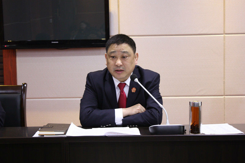党组成员、副院长周光明主持会议